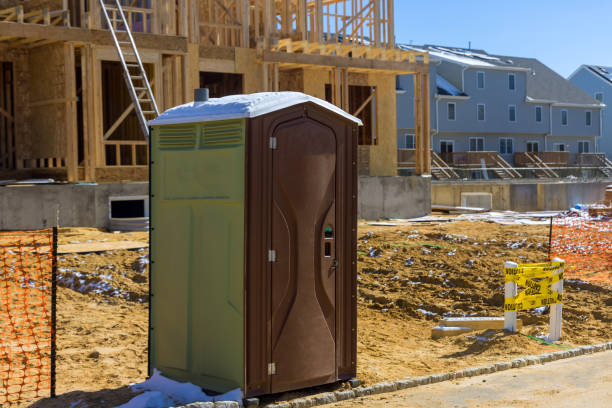 Porta potty delivery and setup